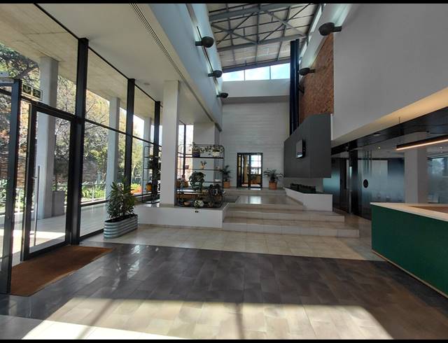 630M² OFFICE TO LET IN LONEHILL